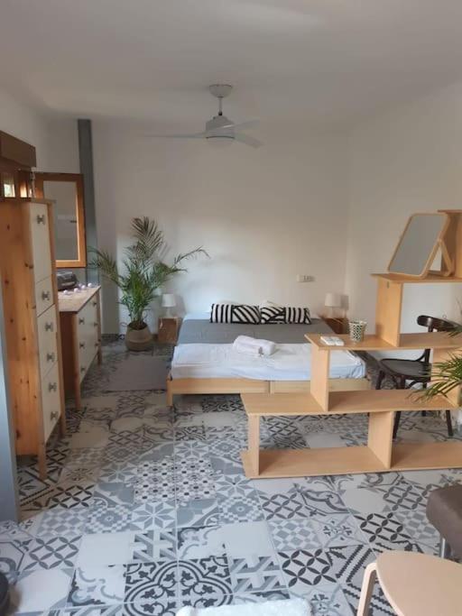 Precioso Apartamento Con A/A En Ruzafa Con Terracita Privada Y Acceso A Un Jardin, Para 2-3 Personas Valence Extérieur photo